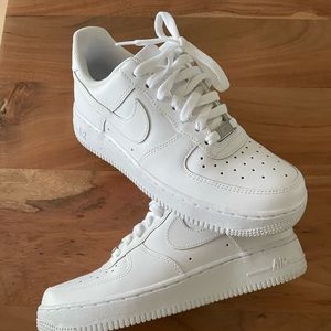 Brand New Womens Nike Air Force